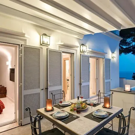 Marina Little * Capri